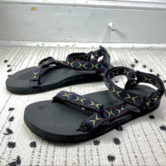 Teva Adjustable Colorful Strap Sandals M11-12 - Picture 1 of 13